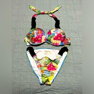 Victoria’s Secret Bombshell Bikini